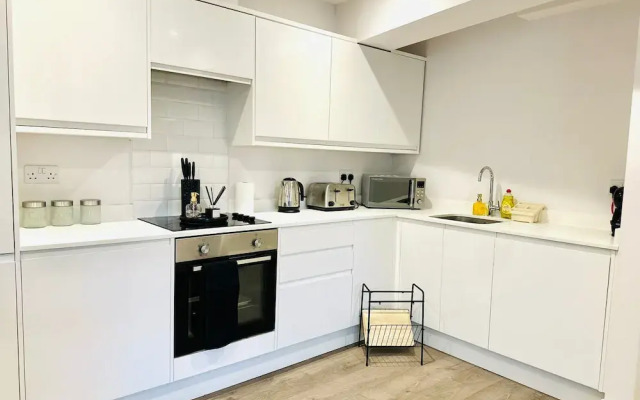 Spacious 2 Bedroom Apartment in Margate