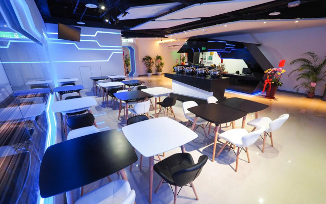 Galaxia Business Hotel