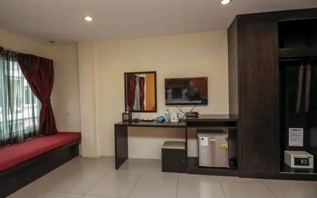 NIDA Rooms Patong 232 Phang Crystal
