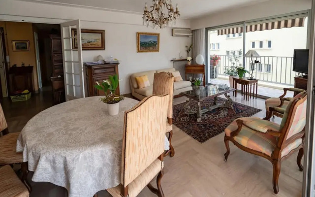 Apartment Near the Beaches Right in the Center Comfortable