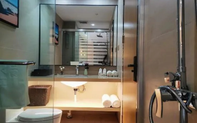 Hairui Hotel