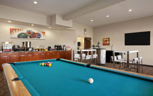 Best Western Plus Peppertree Inn At Omak