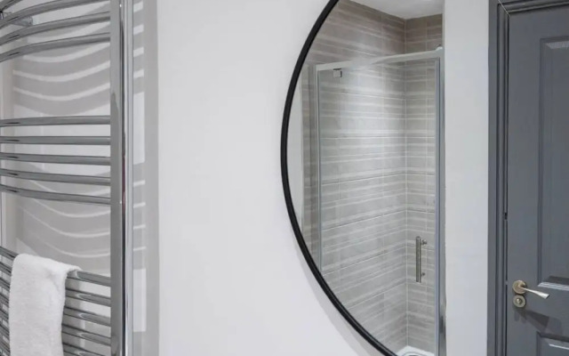 Stunning One Bedroom Apartments