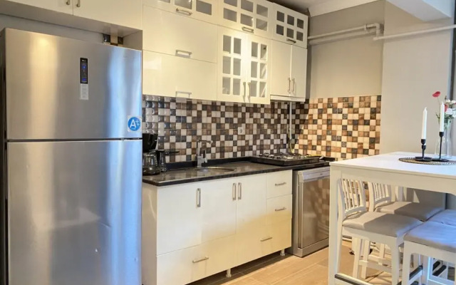 Lovely Flat with Central Location in Fatih