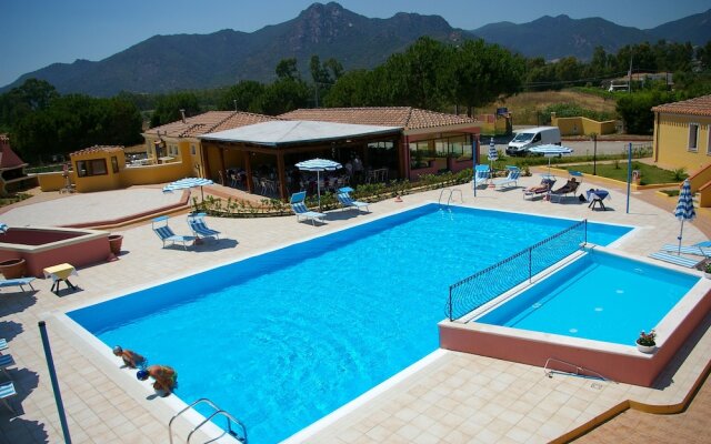 Rejna Residence Hotel