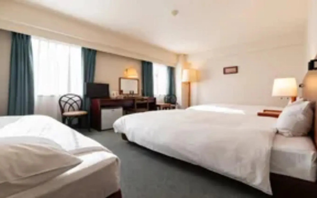 Kuwana City Hotel – Guest Rooms – Kuwana
