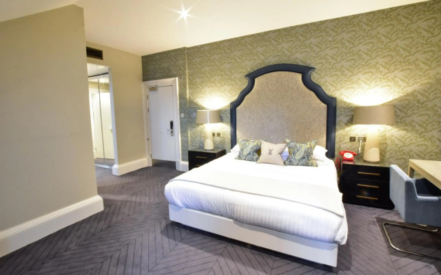 The Rutland Hotel & Apartments
