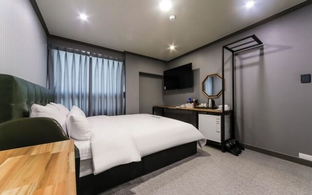 The Sharp Hotel