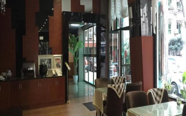 Phoenix Lidu Hotel