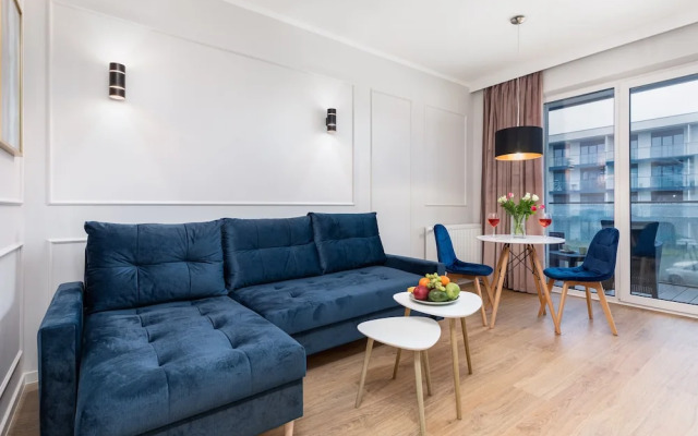 Dziwnów Spadochroniarzy by Renters