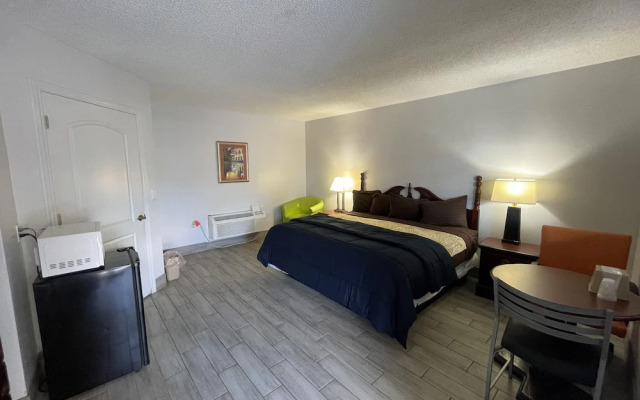 Castillo Inn