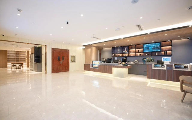 HanTing Hotel (Jinan Qilu Software Park Shuntai Plaza)