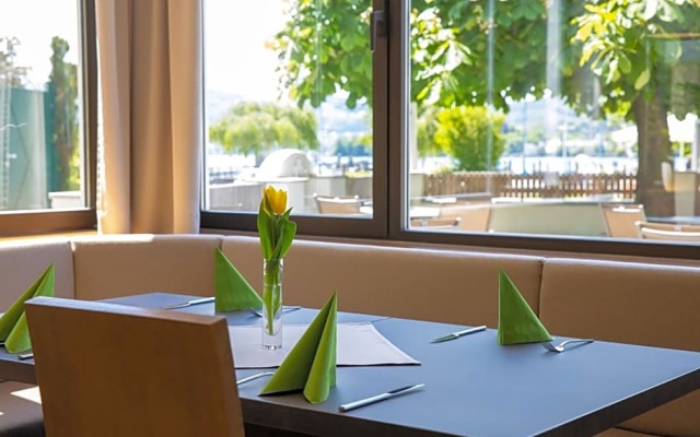 Seehotel im Weyer