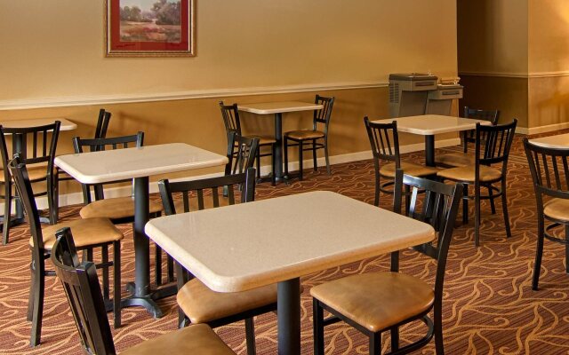 SureStay Plus Hotel by Best Western Tarboro