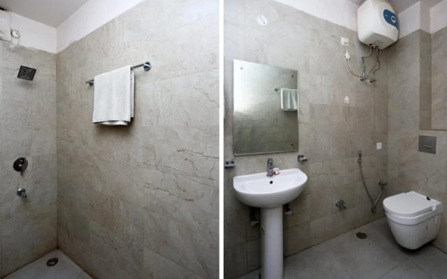 Hotel RP Grand Titanium by OYO Rooms