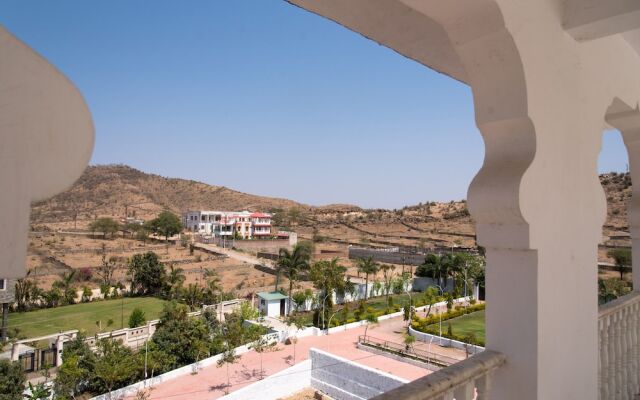 OYO 12687 Home Luxury Heritage Stay Tiger Hills Udaipur