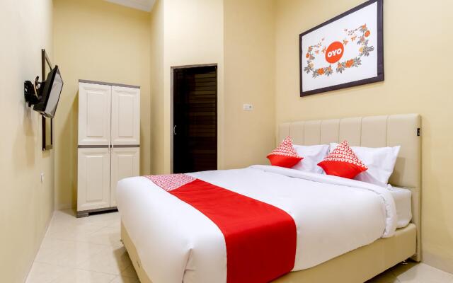 OYO 1307 Star Residence