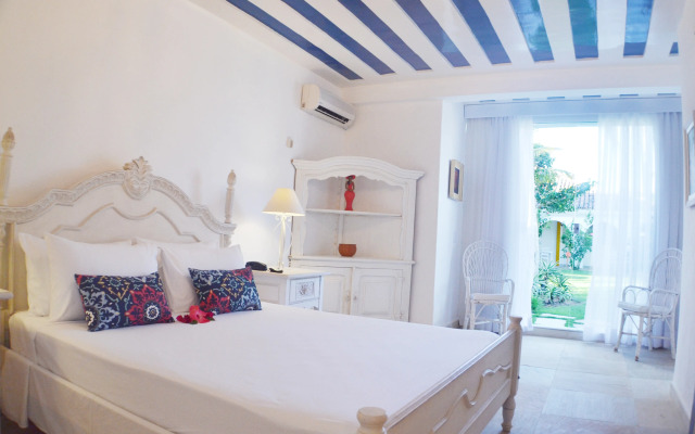 Villa Raphael