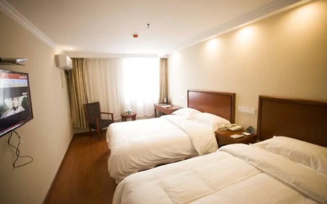 GreenTree Inn JiangSu ZhenJiang DingMao Industrial Park WoDe Square Express Hotel