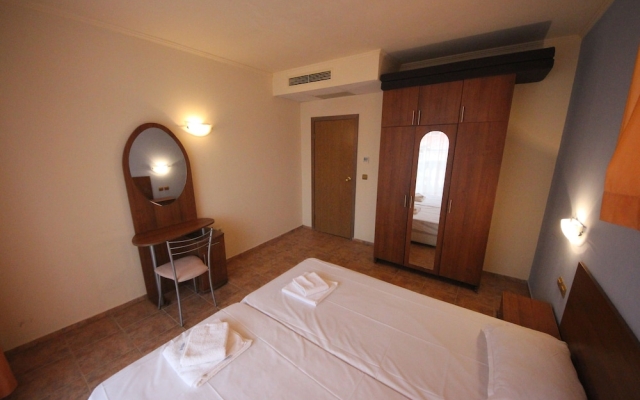 Menada Andalusia Apartments