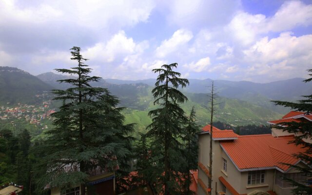 OYO 9201 Home Gorgeous Hill View 3BHK Kasaumpti Shimla