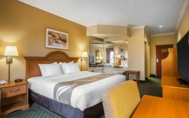 Quality Inn