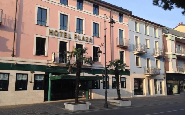 Plaza