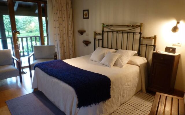 Hotel Rural Casa Peleyón