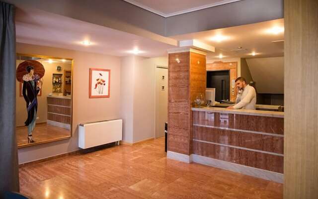 Hotel Maroussi