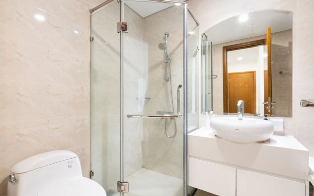 Landmark Plus Luxury - Vinhome Central