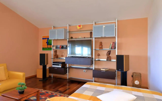 Vanda Land Penthouse