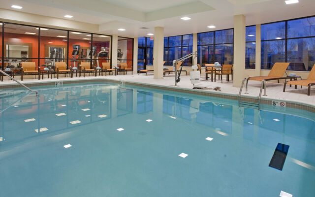 Courtyard Pittsburgh North/Cranberry Woods