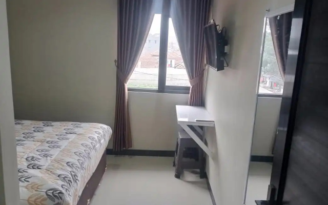 Saba Ayu Guest House – Guest Rooms – Parompong