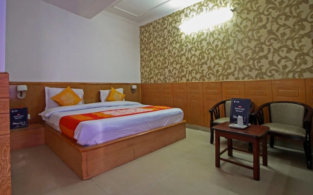 Hotel Ratan Palace