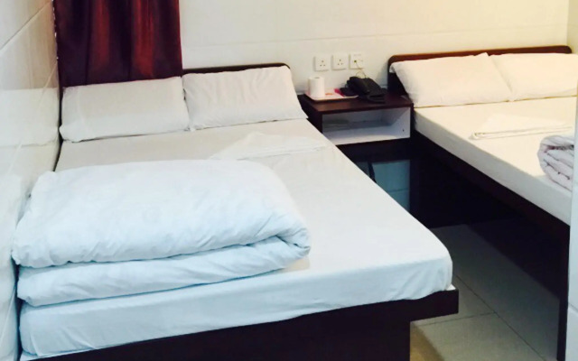 Tom's Guest House