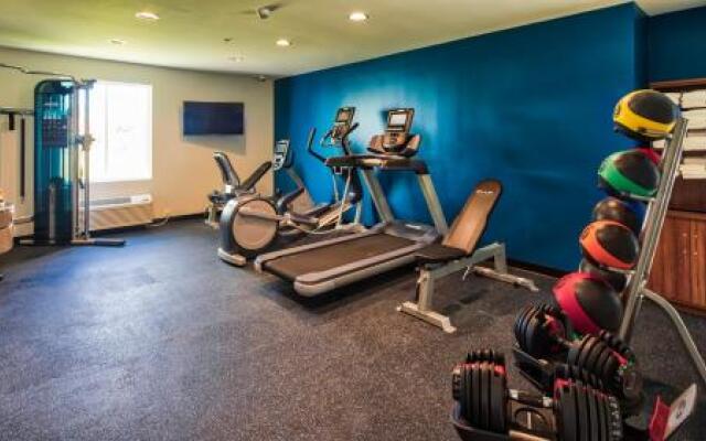 Uptown Suites Extended Stay Tampa FL – Riverview