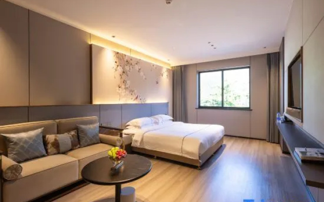 Lushan Lutos Terrace Garden Resort Hotel