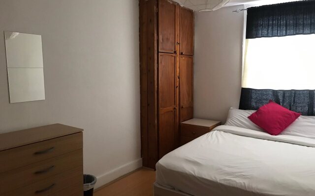 Poplar Guest House