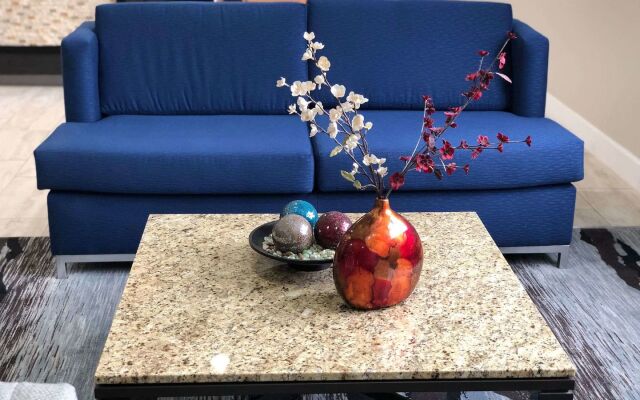 Quality Inn Dalton East