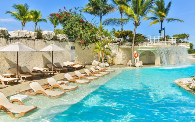 Junior Suite Beach & Spa - 1 Bedroom