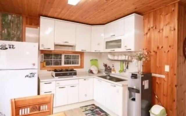 Fulnaeum House Pension