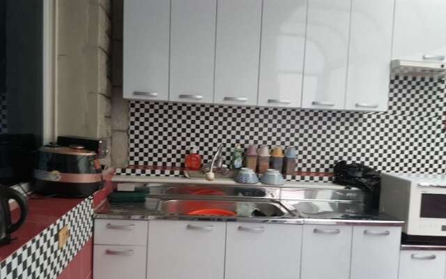 Daegu Dongseongro Gyeong`s Hostel