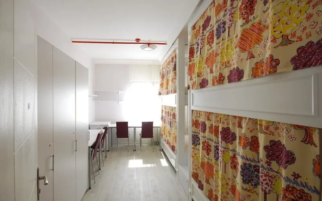 Evim Hostel Kadikoy