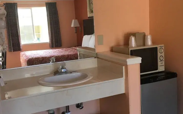Budget Motel