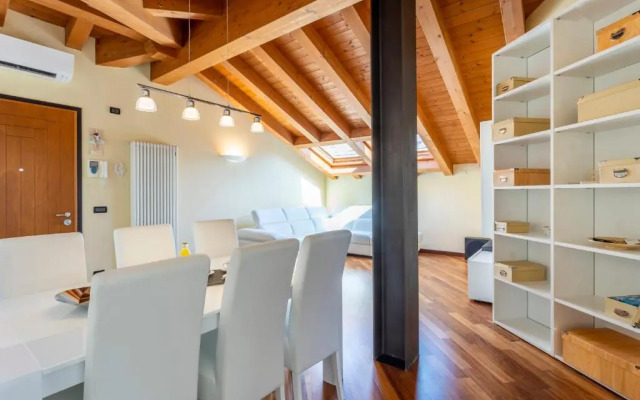 New Deal - APT with Terrace & Jacuzzi