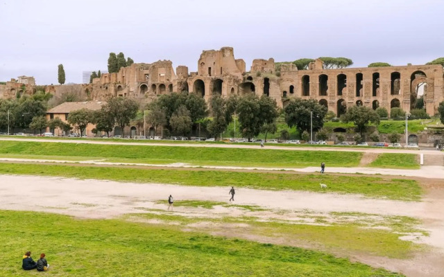 Testaccio Hotel Monte dei Cocci, Sonder