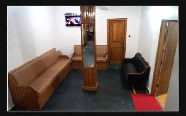 Hotel Adarsh Annexe
