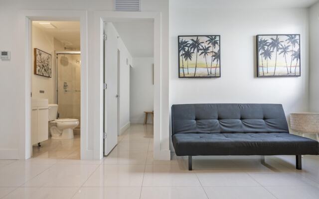 Miami Suite 310