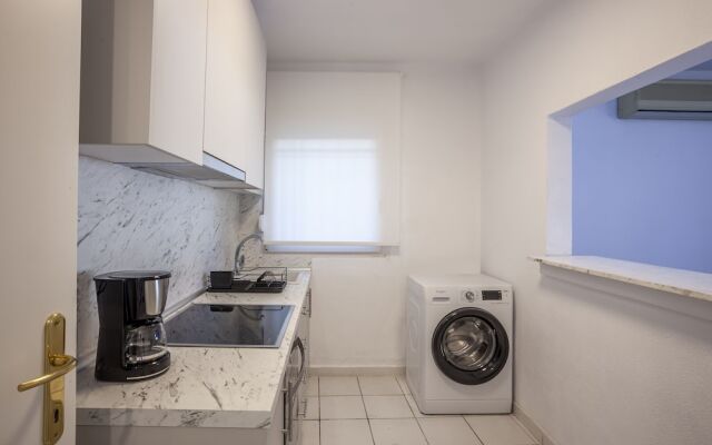Aris Luxury Apartments