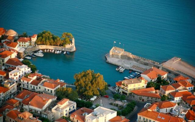 Home Kristina Nafpaktos